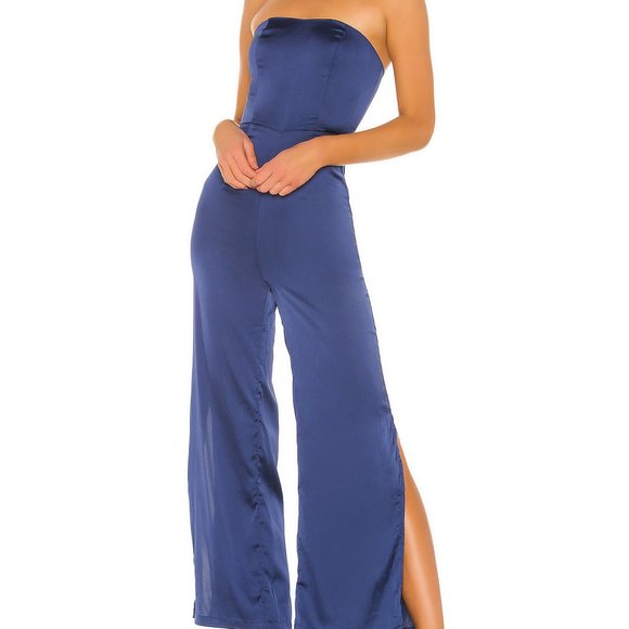 NEW NWT superdown Larissa Jumpsuit in Navy - Picture 1 of 5